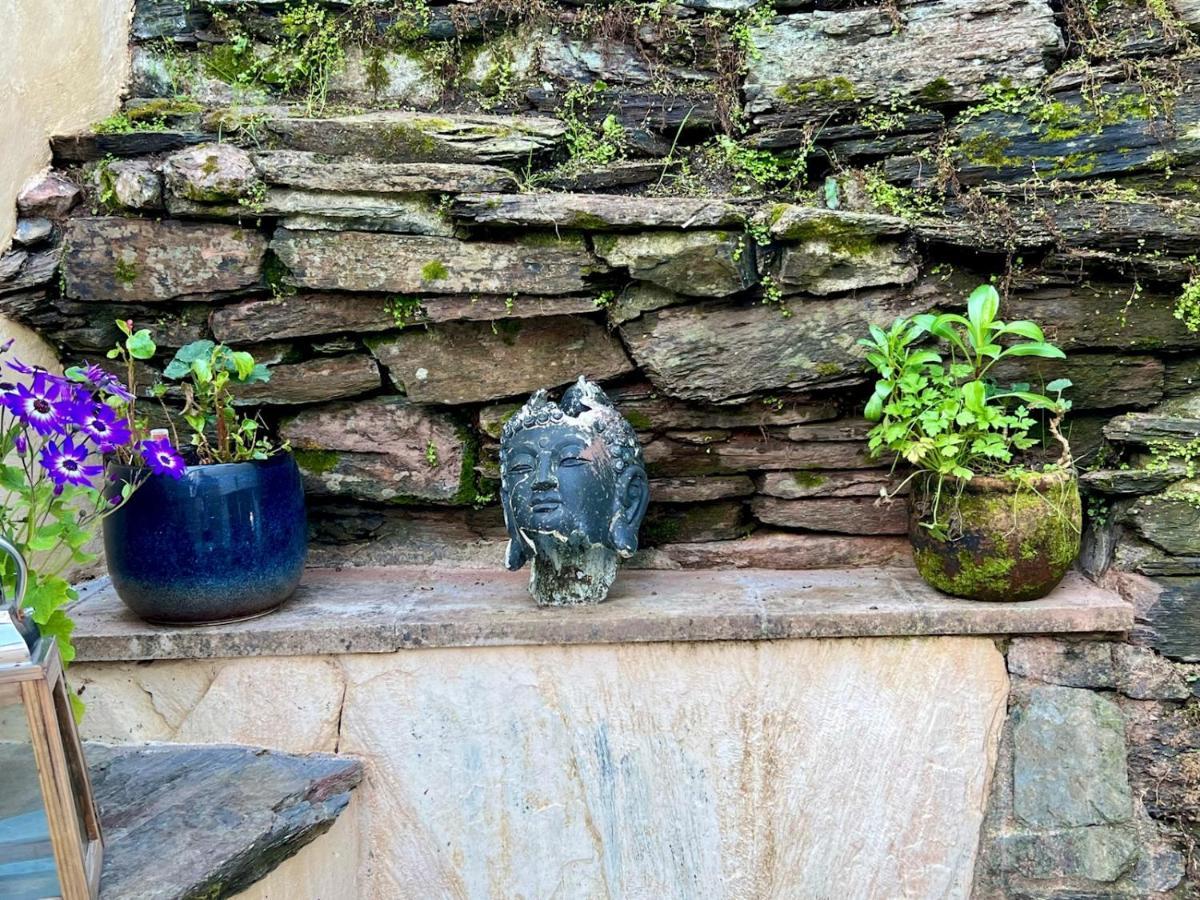 Pass The Keys 64 Church Street Characterful 2-Bed Cottage In The Heart Of Town Kingsbridge  Kültér fotó