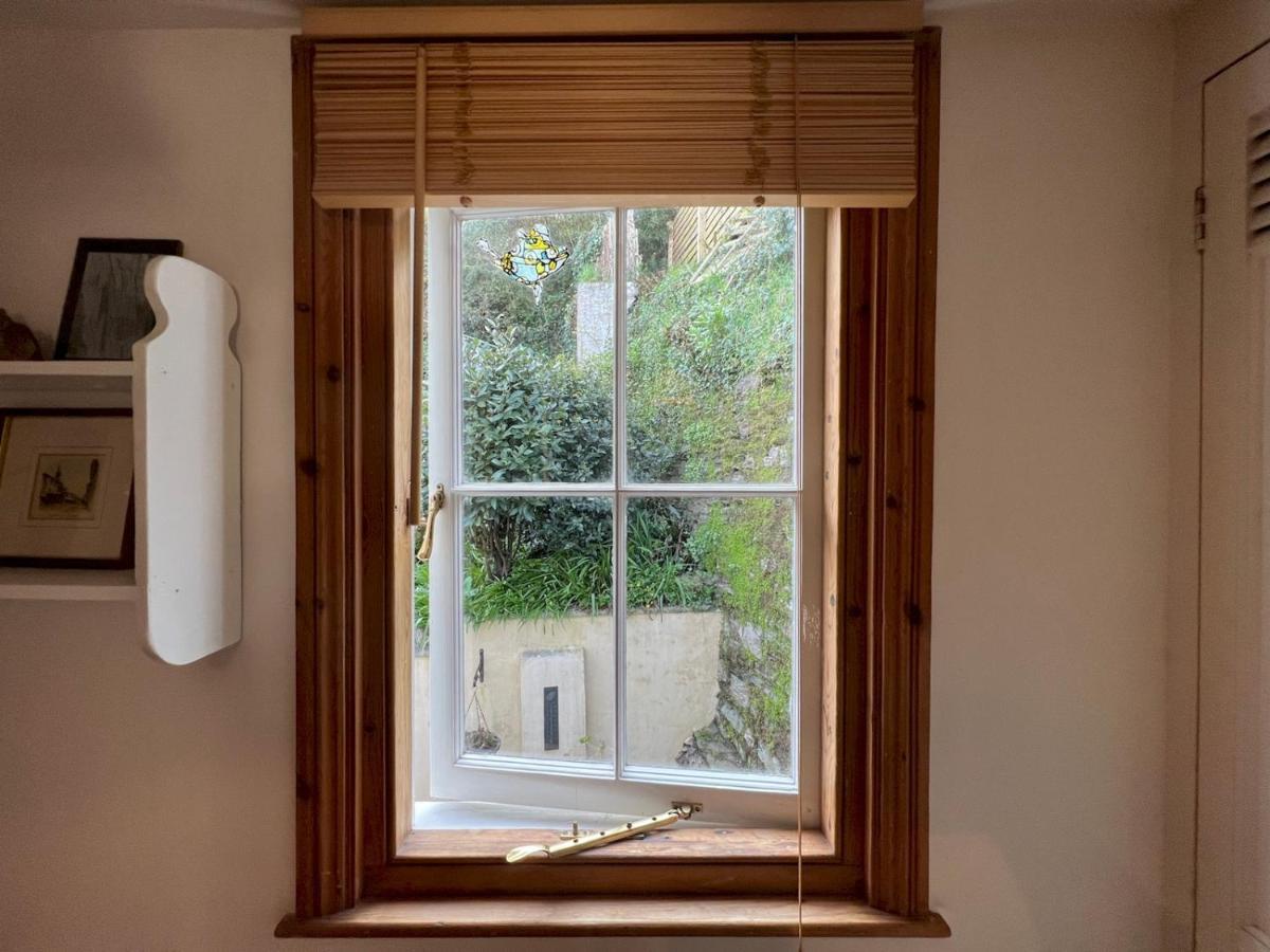 Pass The Keys 64 Church Street Characterful 2-Bed Cottage In The Heart Of Town Kingsbridge  Kültér fotó